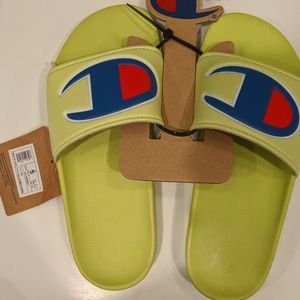 Champion slides unisex limited size(US 4,5,6)